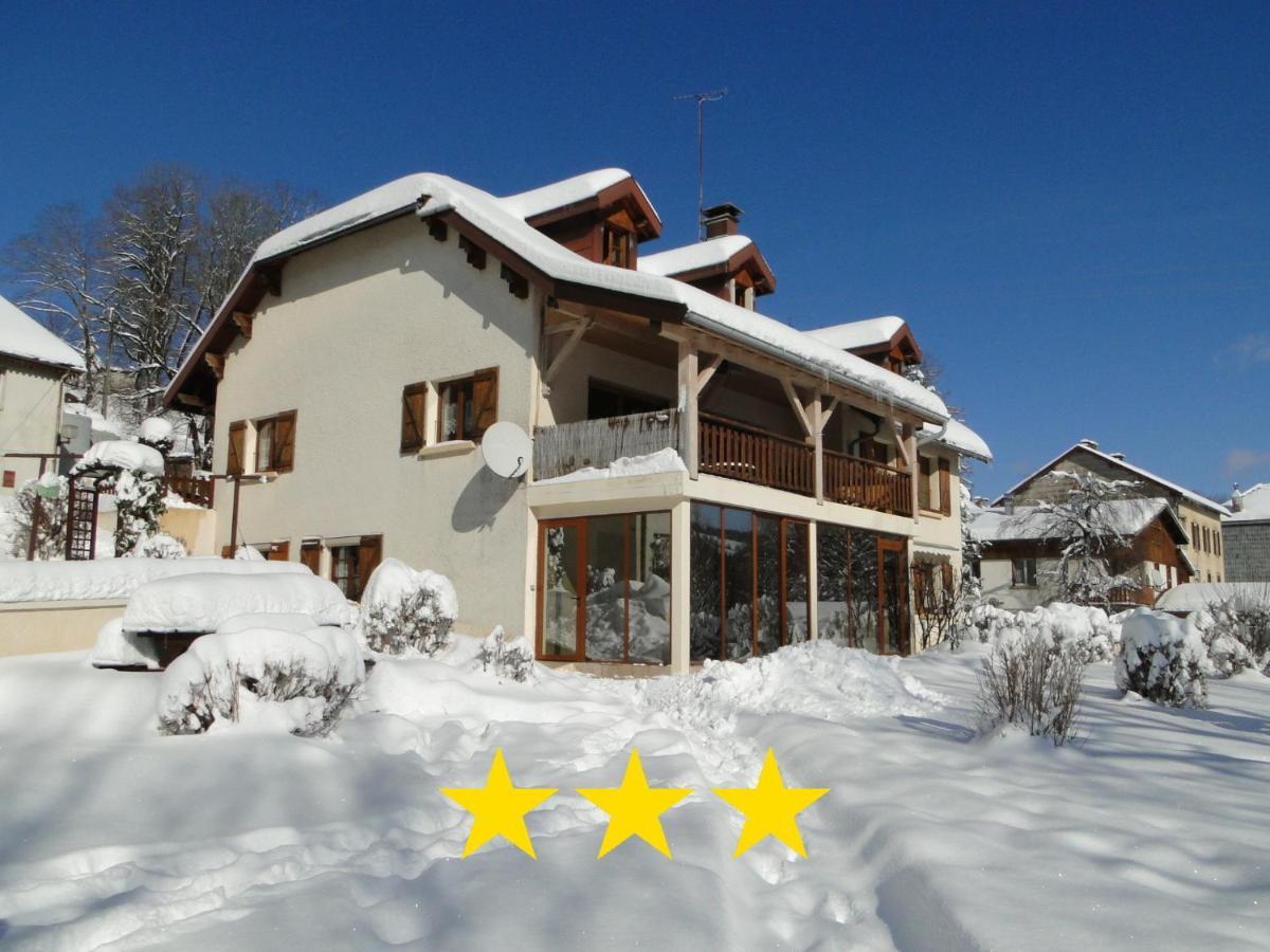Gîte 829 Montagnes du Jura avec Spa et Sauna classé 3 étoiles Foncine-le-Haut Extérieur photo
