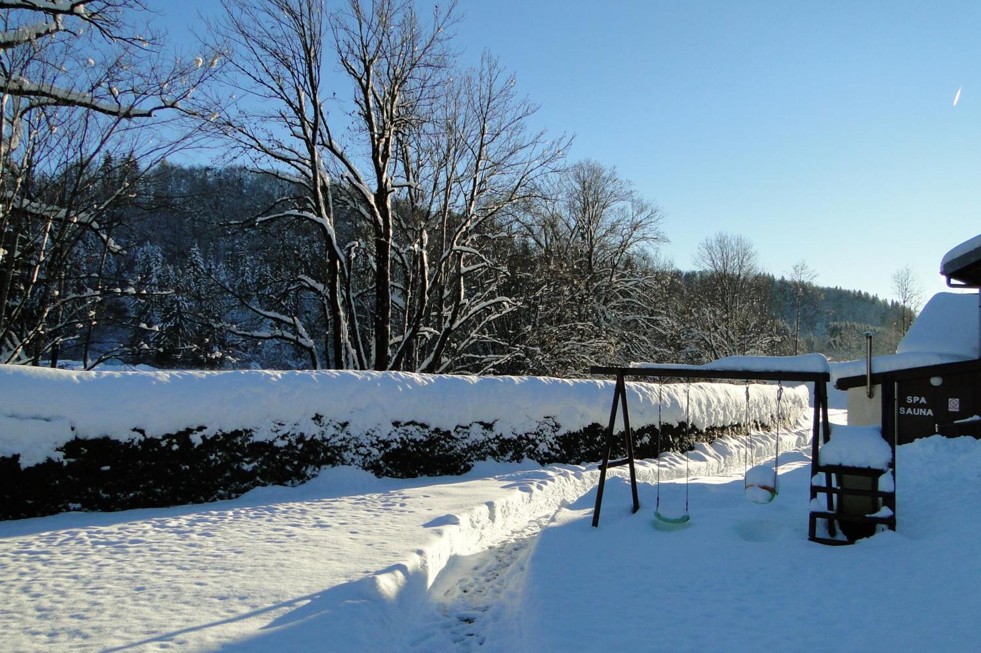 Gîte 829 Montagnes du Jura avec Spa et Sauna classé 3 étoiles Foncine-le-Haut Extérieur photo